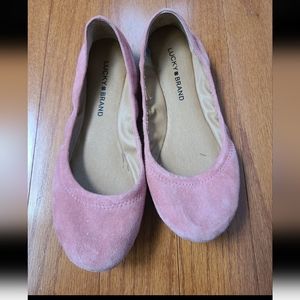 Lucky pink flats